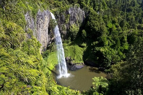 Bridal Veil Falls, Raglan, Waikato Region, New Zealand