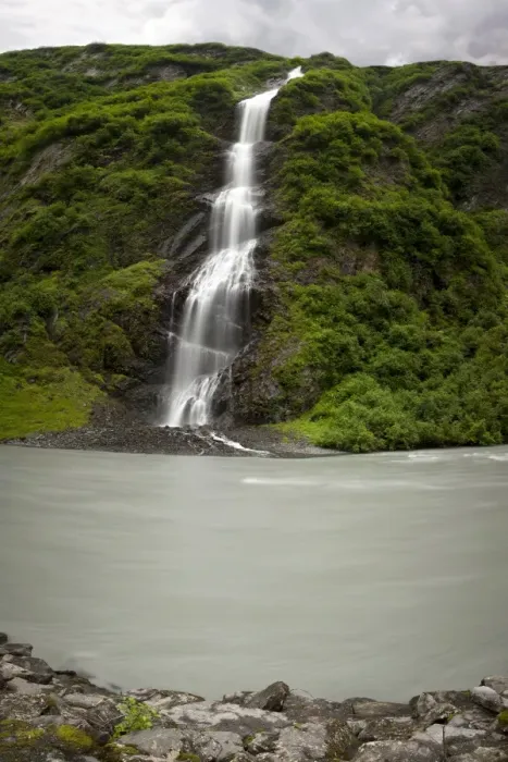 Framed Print : Bridal Veil Falls, waterfalls, near Valdez, Alaska, USA, North America Framed Print : Bridal Veil Falls, waterfalls, near Valdez, Alaska, USA, North America