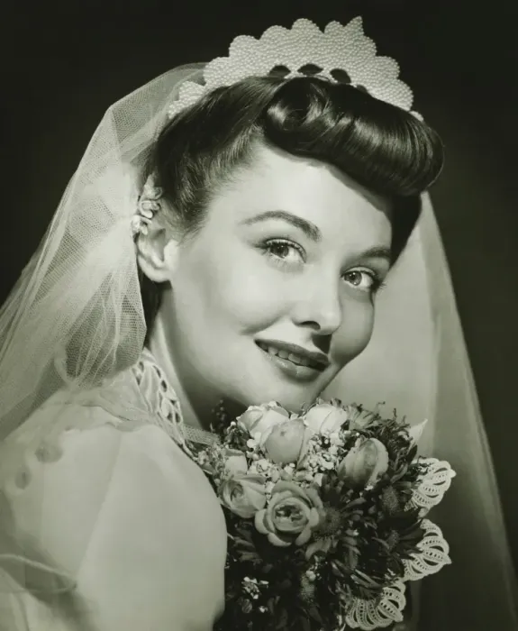 Framed Print : Bride posing in studio, (B&W), portrait Framed Print : Bride posing in studio, (B&W), portrait