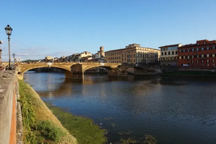 Framed Print : Bridge of Santa Trinita across the River Arno, Florence, Italy Framed Print : Bridge of Santa Trinita across the River Arno, Florence, Italy