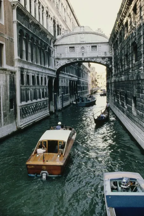 Framed Print : Bridge Of Sighs, Venice Framed Print : Bridge Of Sighs, Venice