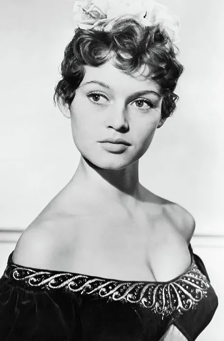 Framed Print : Brigitte Bardot Framed Print : Brigitte Bardot