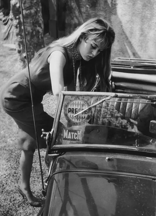 Framed Print : Brigitte Bardot Framed Print : Brigitte Bardot