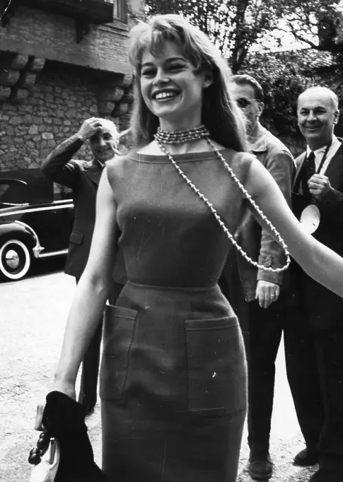 Framed Print : Brigitte Bardot Framed Print : Brigitte Bardot