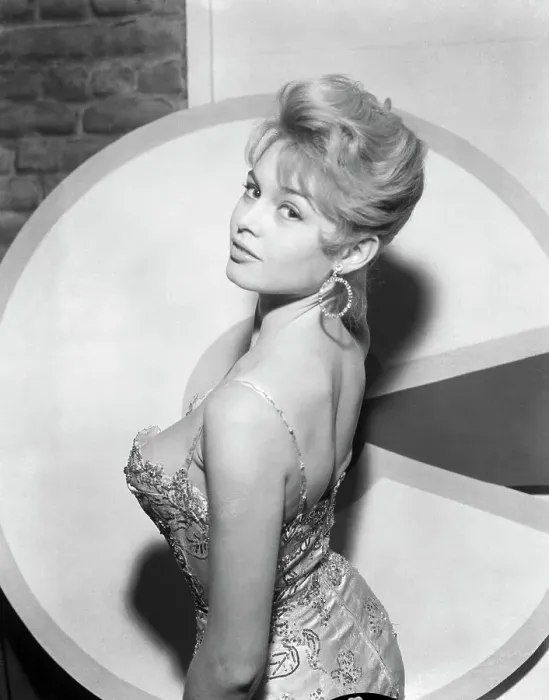 Framed Print : Brigitte Bardot with Abstract form
