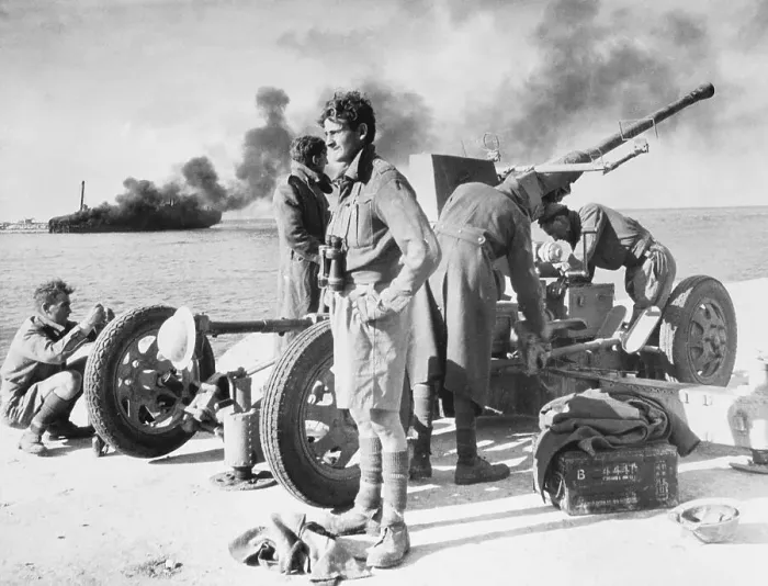 Framed Print : Brit Troops Set Up Large Gun Framed Print : Brit Troops Set Up Large Gun