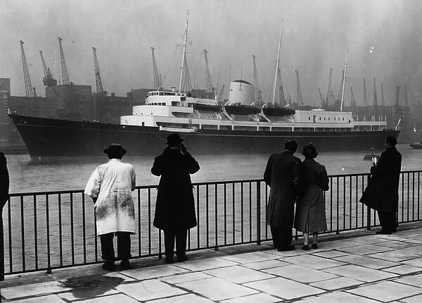 Britannia. 4th May 1960: The Royal yacht Britannia arrives in the Pool