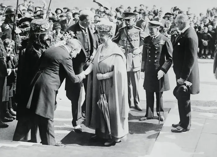 Framed Print : British Royals Make State Visit to Belgium Framed Print : British Royals Make State Visit to Belgium