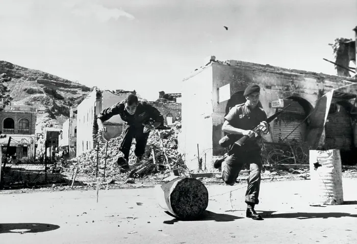 Framed Print : British Soldiers in Aden Framed Print : British Soldiers in Aden