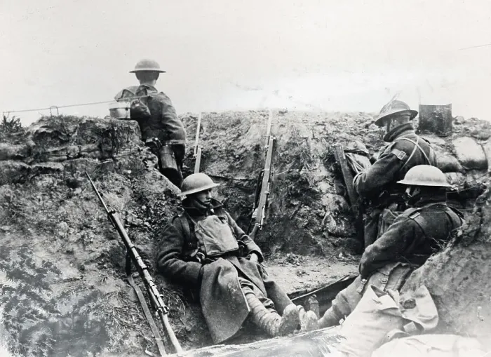 Framed Print : British Troops Advancing Framed Print : British Troops Advancing