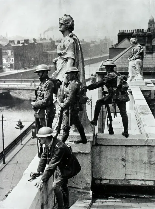 Framed Print : British Troops In Dublin On Roof Framed Print : British Troops In Dublin On Roof