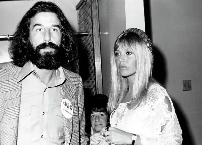 Framed Print : Britt Ekland With Lou Adler Framed Print : Britt Ekland With Lou Adler