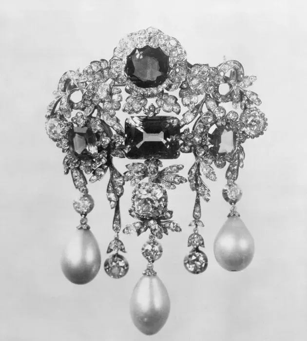 Framed Print : Brooch. (Original Caption). Some of the Russian crown jewels which were Framed Print : Brooch. (Original Caption). Some of the Russian crown jewels which were