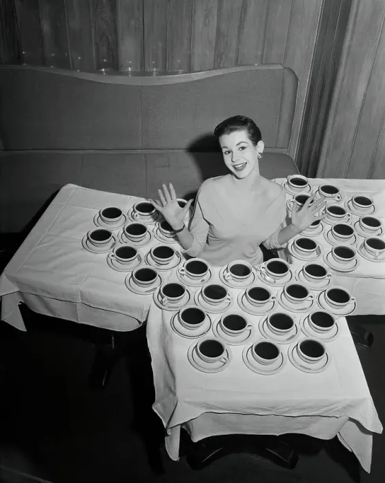 Framed Print : Brooke Robin Surrounded by Coffee Cups Framed Print : Brooke Robin Surrounded by Coffee Cups