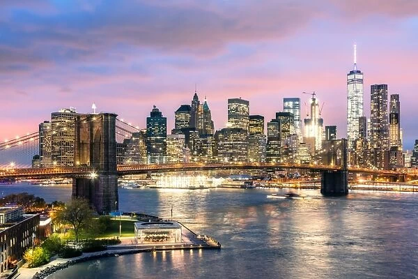 Brooklyn bridge and skyline, New York, USA