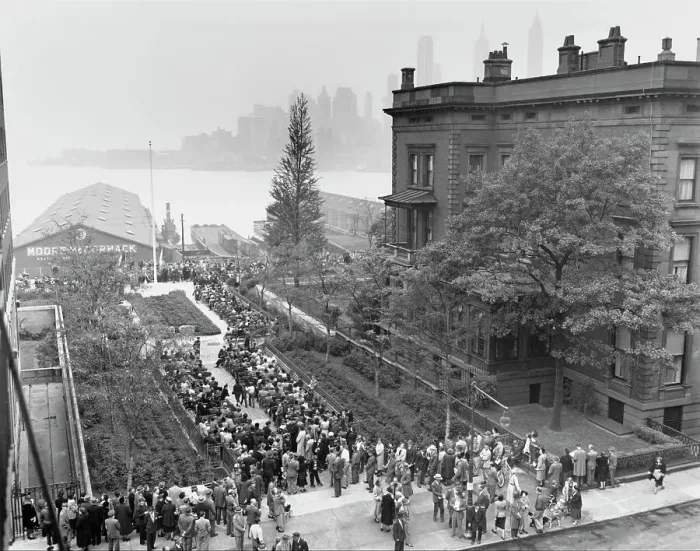 Framed Print : Brooklyn Heights Promenade Opening Ceremony Framed Print : Brooklyn Heights Promenade Opening Ceremony