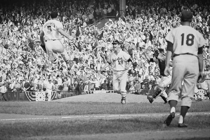 Framed Print : Brooks Robinson and Dave McNally Celebrating Win Framed Print : Brooks Robinson and Dave McNally Celebrating Win