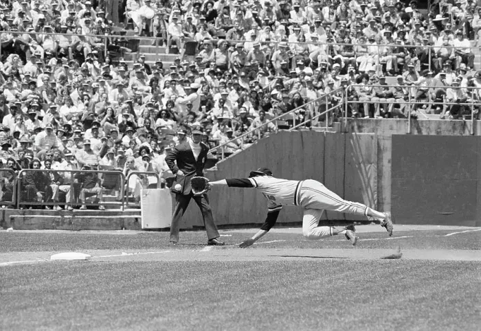 Framed Print : Brooks Robinson Making Diving Catch Framed Print : Brooks Robinson Making Diving Catch