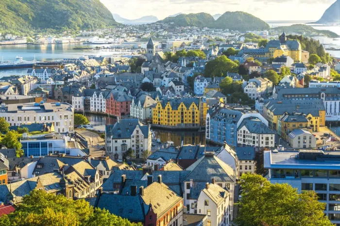 Framed Print : Brosundet Canal and Art Nouveau houses, Alesund, Norway Framed Print : Brosundet Canal and Art Nouveau houses, Alesund, Norway