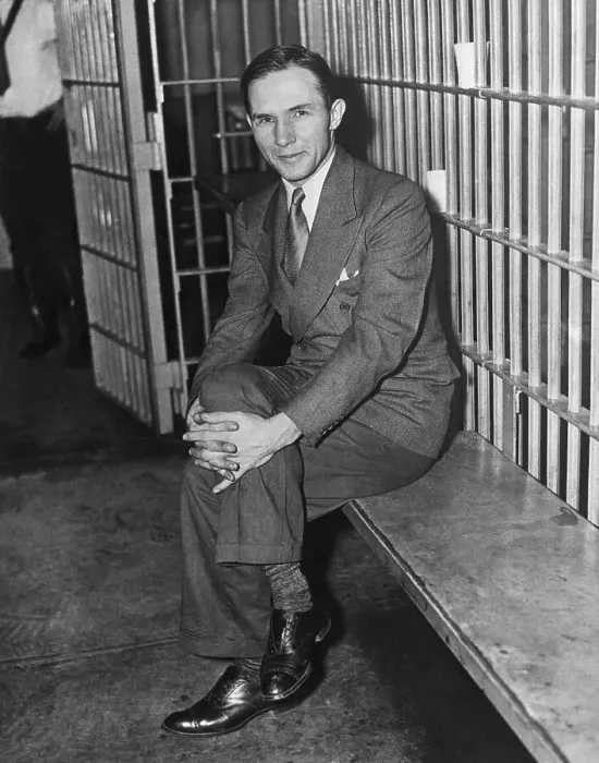 Framed Print : Bruno Hauptmann Seated In Jail Cell