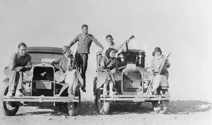 Framed Print : Bruno Hauptmann with Wife and Friends on Cars Framed Print : Bruno Hauptmann with Wife and Friends on Cars