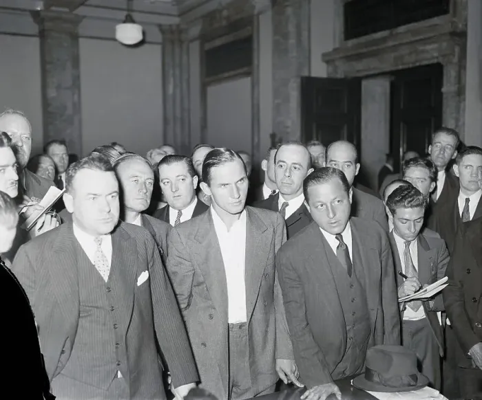 Framed Print : Bruno R. Hauptmann with Reporters Outside Courtroom