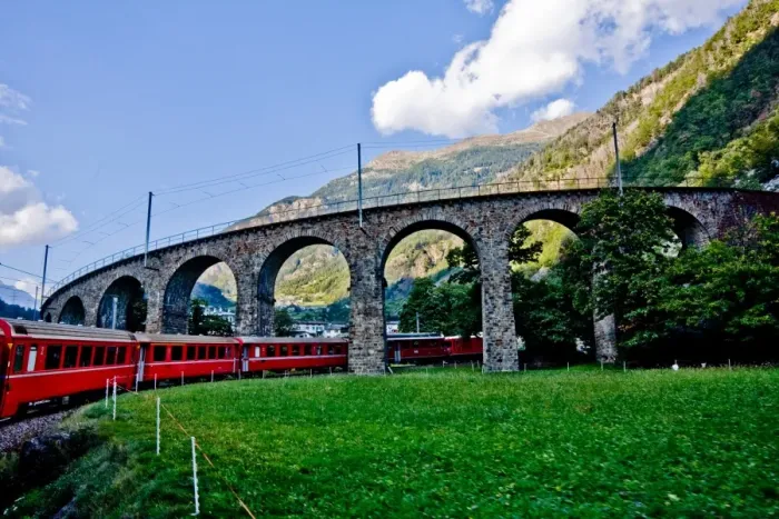 Framed Print : Brusio. Circle-Flyover, RhAÔé¼tische Bahn, Kreisviadukt, Raetian, railway Framed Print : Brusio. Circle-Flyover, RhAÔé¼tische Bahn, Kreisviadukt, Raetian, railway