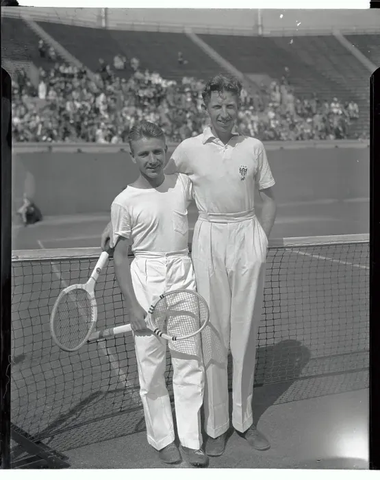 Framed Print : Bryan Bitsy Grant and Don Budge Posing at Net Framed Print : Bryan Bitsy Grant and Don Budge Posing at Net
