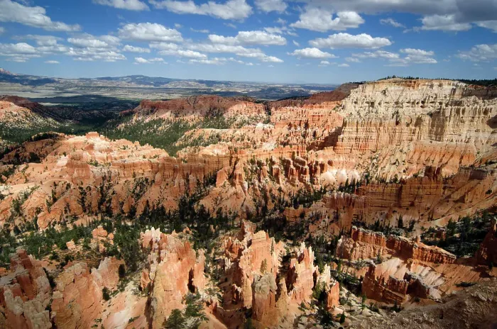 Framed Print : Bryce Canyon National Park Framed Print : Bryce Canyon National Park