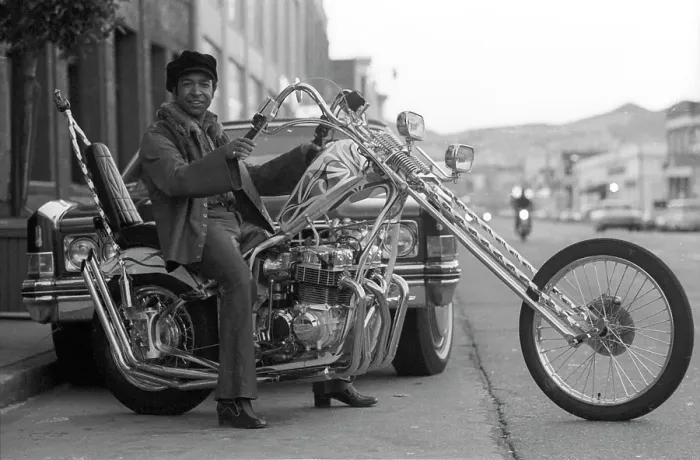 Framed Print : Bubba Banks On A Motorcylce Framed Print : Bubba Banks On A Motorcylce