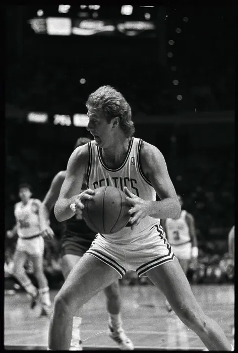 Framed Print : Buck Williams Knees Larry Bird in the Abdomen Framed Print : Buck Williams Knees Larry Bird in the Abdomen