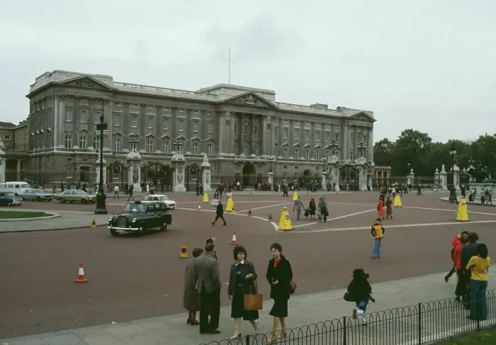 Framed Print : Buckingham Palace, London Framed Print : Buckingham Palace, London