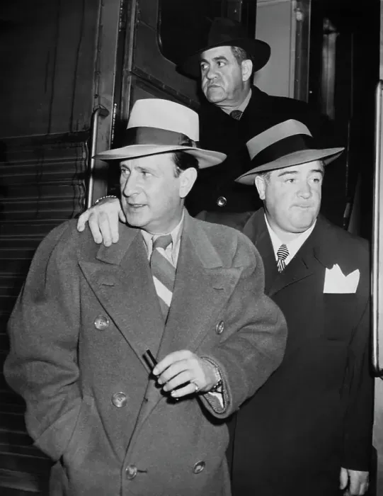 Framed Print : Bud Abbott And Lou Costello