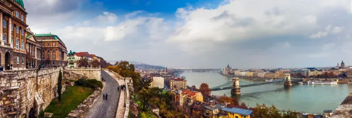 Framed Print : Budapest - Sweeping View Framed Print : Budapest - Sweeping View