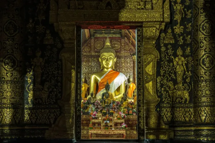 Framed Print : Buddha statue in Wat Xieng Thong, Buddhist temple in Luang Prabang World Heritage, Laos Framed Print : Buddha statue in Wat Xieng Thong, Buddhist temple in Luang Prabang World Heritage, Laos