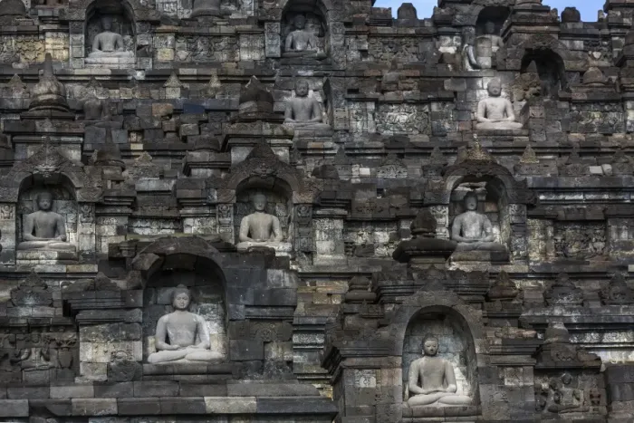 Framed Print : Buddha statues carved in Buddhist Temple Framed Print : Buddha statues carved in Buddhist Temple