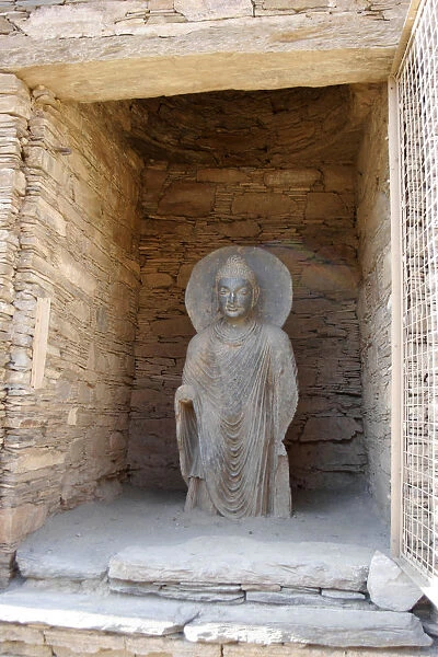 A budha Statue at Takht Bahi