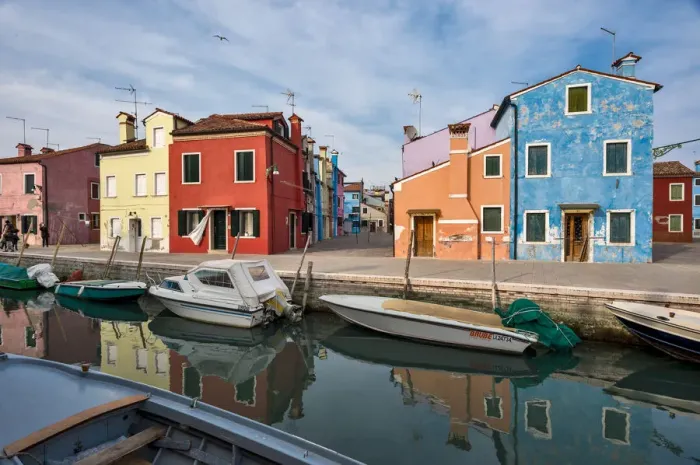 Framed Print : Burano is an island in the Venetian Lagoon, northern Italy; like Venice itself Framed Print : Burano is an island in the Venetian Lagoon, northern Italy; like Venice itself