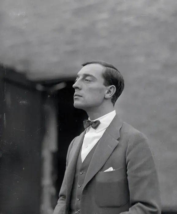 Framed Print : Buster Keaton Framed Print : Buster Keaton