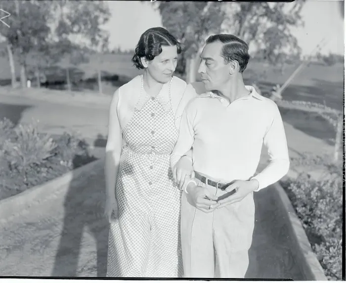 Framed Print : Buster Keaton Walking with Wife Mae Framed Print : Buster Keaton Walking with Wife Mae