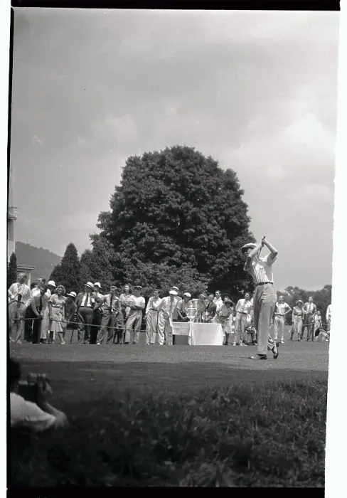 Framed Print : Byron Nelson Golfing in Front of Gallery Framed Print : Byron Nelson Golfing in Front of Gallery