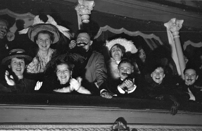 Framed Print : Cabaret Audience Framed Print : Cabaret Audience