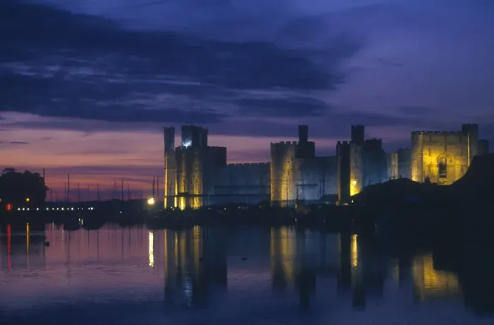 Framed Print : Caernarfon, Gwynedd, Wales Framed Print : Caernarfon, Gwynedd, Wales