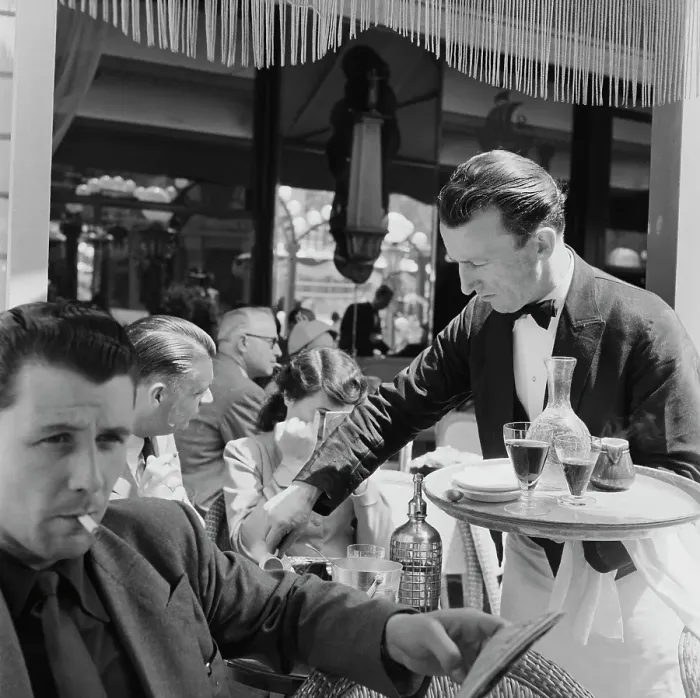 Framed Print : Cafe Culture
