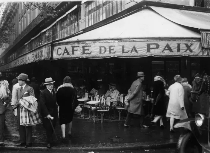 Framed Print : Cafe De La Paix Framed Print : Cafe De La Paix