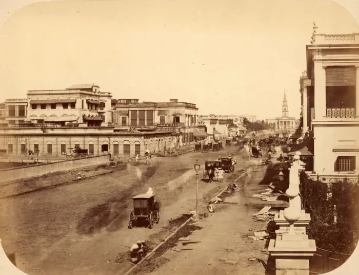 Framed Print : Calcutta Street Framed Print : Calcutta Street