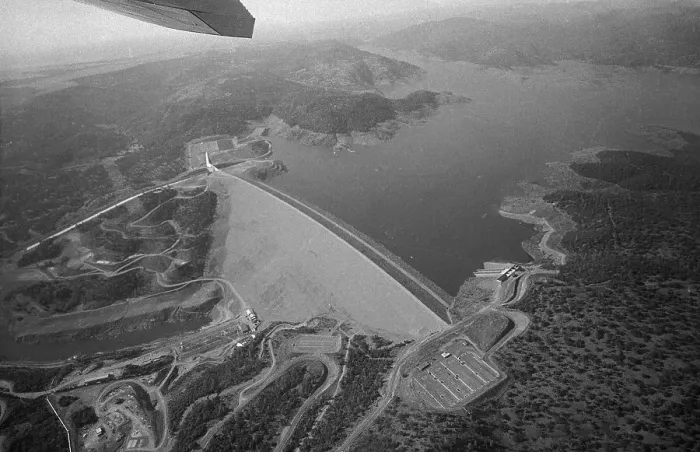 Framed Print : California Oroville Dam
