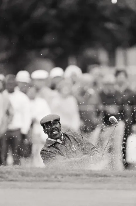 Framed Print : Calvin Peete Hitting out of Sand Trap Framed Print : Calvin Peete Hitting out of Sand Trap
