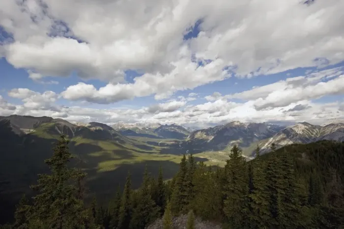 Framed Print : Canadian Rocky Mountains Framed Print : Canadian Rocky Mountains