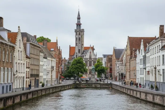 Framed Print : Canal and surrounding houses, Bruges, Belgium Framed Print : Canal and surrounding houses, Bruges, Belgium